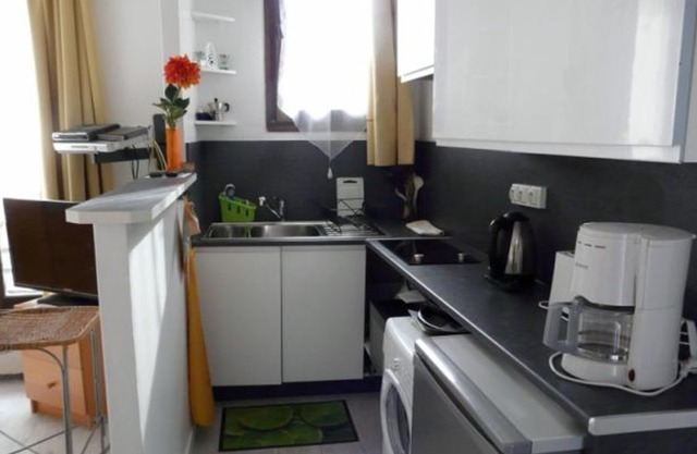 Pleasant studio fully equipped - near Porte de Versailles