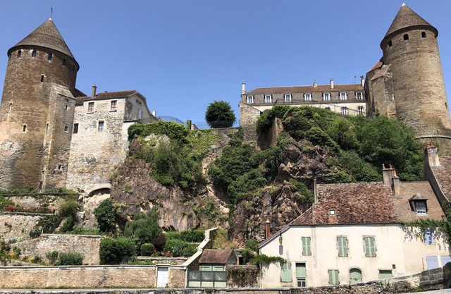 Pont Pinard Building Granite 