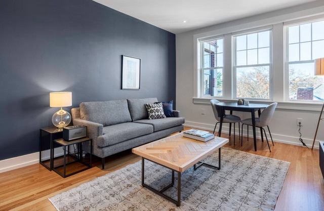 Porter Square 1BR w/ W/D in building in Harvard Square, by Blueground