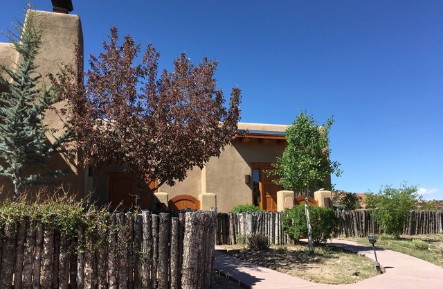 Bishop Lodge Villa 