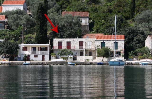 Prozurska Luka Villa Sleeps 8