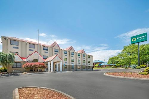 Microtel Inn 