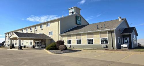 Quality Inn Davenport North 