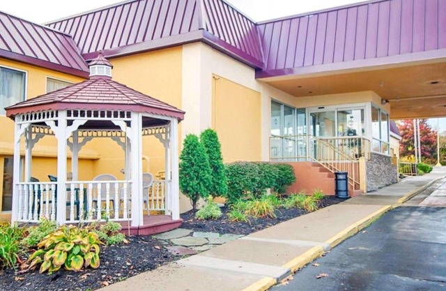 Quality Inn Suites Fairgrounds Syracuse 