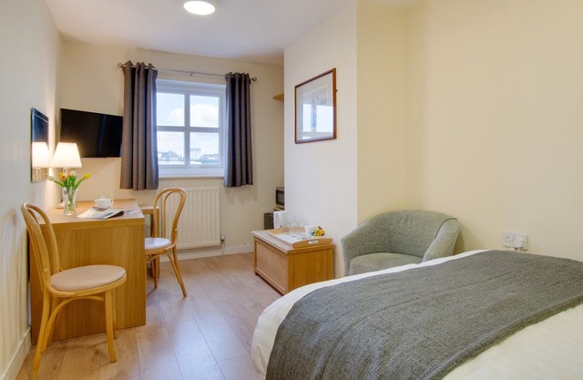 Quay Studio - One Bedroom Apartment, Sleeps 2