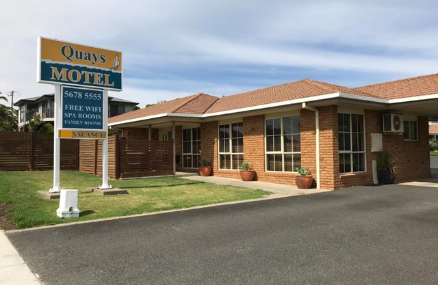 Quays Motel San Remo