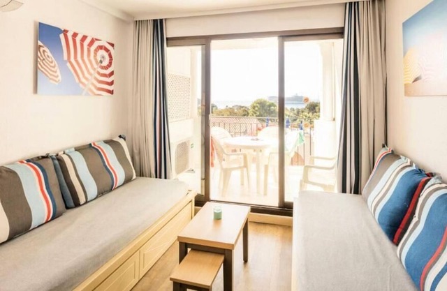 Résidence Pierre & Vacances L'Ange Gardien - Studio 4 people - 1 sleeping area - Terrace or balcony