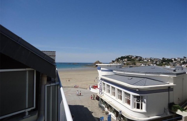 Résidence Les Bains Pièces Pour Personnes 