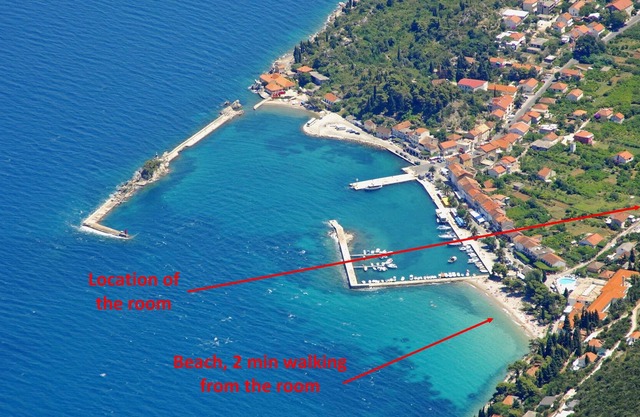 R14 - spacious room in hotel, 2 min to the beach