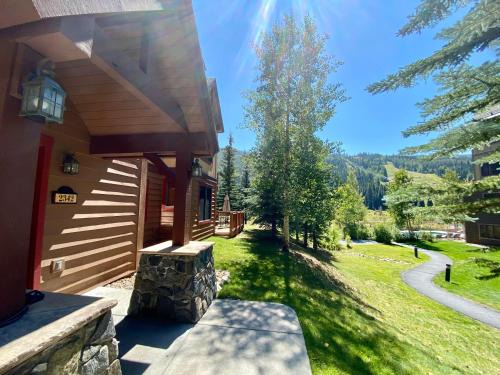 Red Hawk Townhomes 2342 by SummitCove Lodging