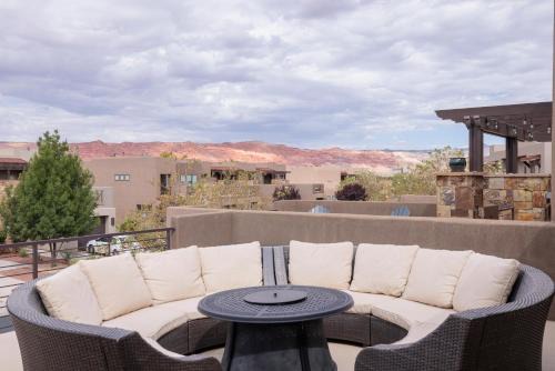 Red Rock Getaway 