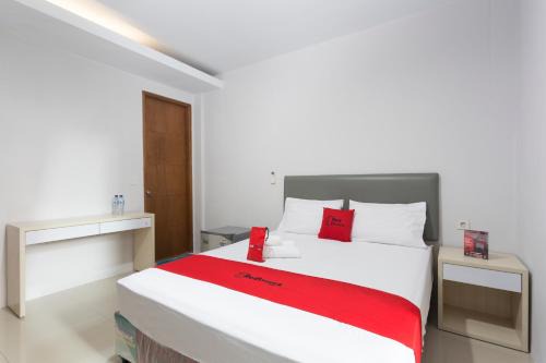Reddoorz Cilandak Town Square 