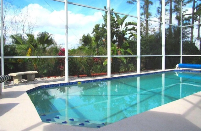 Ref 43 Family villa with own pool near Disney