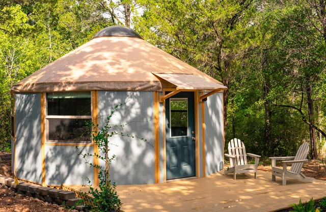 Relax Secluded Yurt Acre Property 