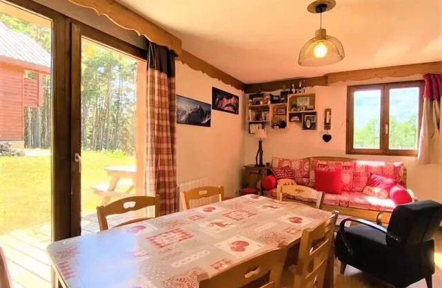 La Crête Du Berger Chalets Personnes 