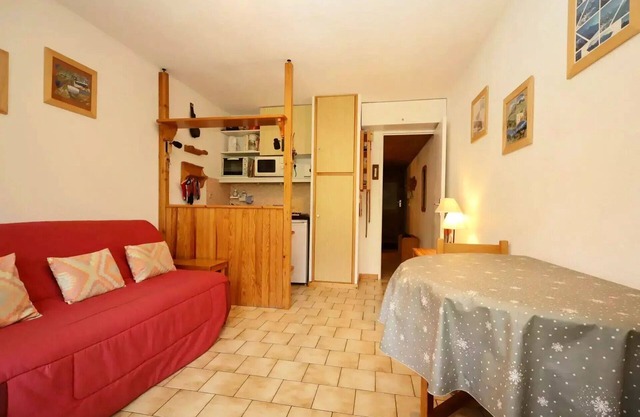 Résidence Le Château Bruyeres Pour Personnes 