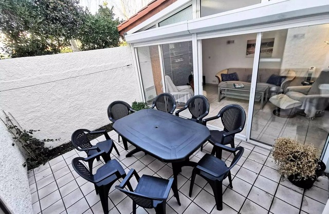 Résidence Le Village Grec Maisons Villas Pour Personnes 