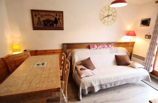 Residence Blanc People 