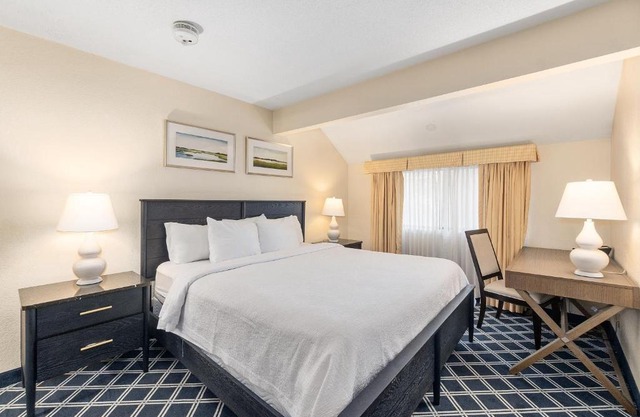 Residences At Daniel Webster 