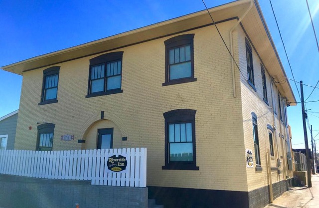 Lighthouse Hospitality 