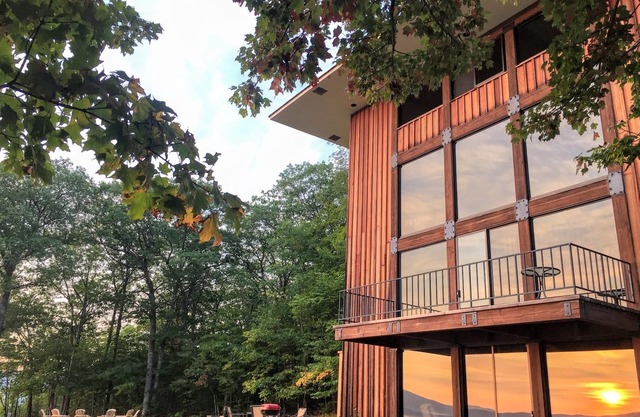 Grand Style Mountain Retreat 