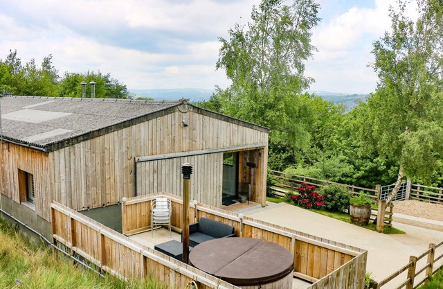 Rowan Bank Jacobs Wood 
