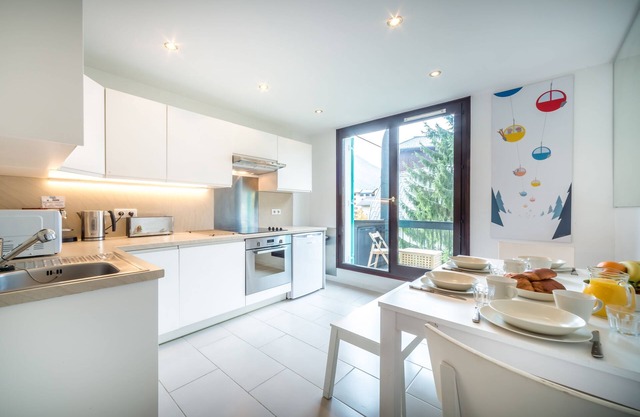 Rupicapra apartment - an apartment that sleeps 6 guests in 3 bedrooms