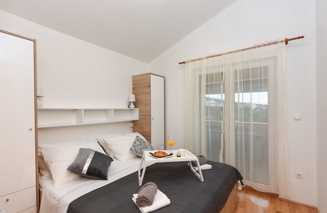 Apartments San Pedro Sv Petar Moru 