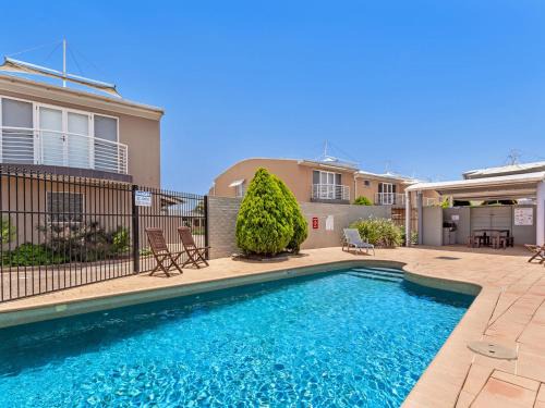 Sandcastles Fingal Bay 
