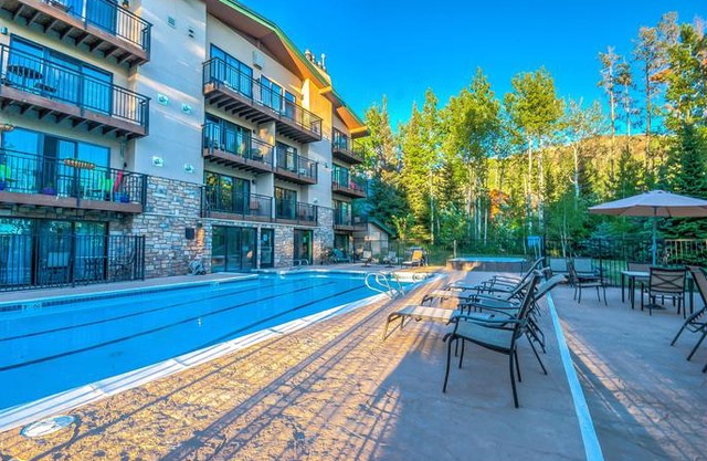 Scandinavian Lodge By Retreatia