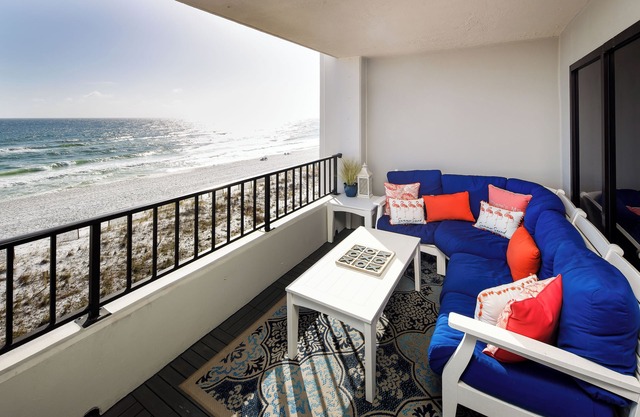SD 508: Beachfront Boho - Indulge in Sunset Serenity with Gulf Views!