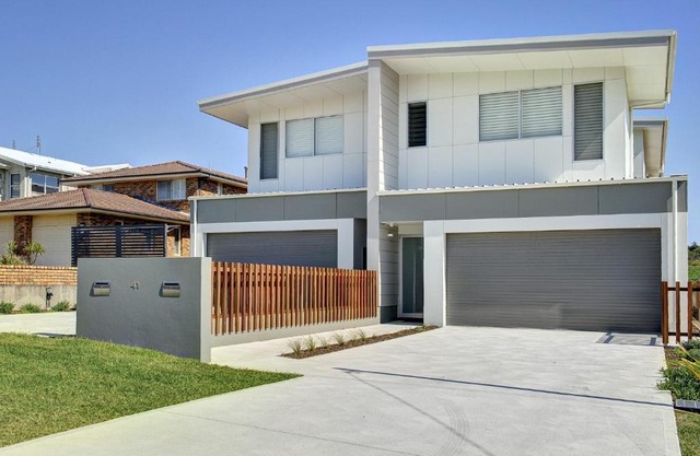 Seas the Day, 41B Ocean Avenue