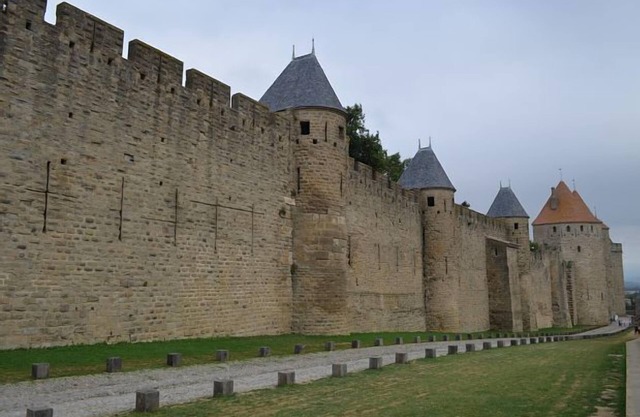 Self Roumaude People 