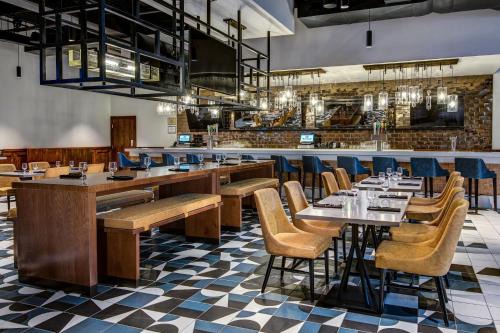 Sheraton Eatontown Hotel 