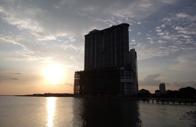 Silverscape Family Studio Suite