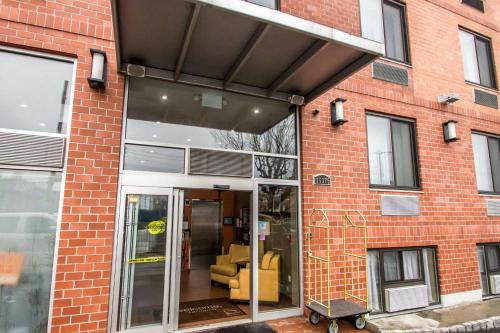 Inn Jfk Airport Rockaway Blvd Jamaica 