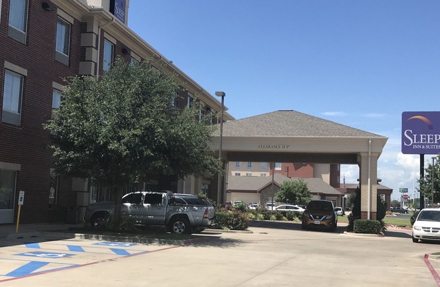 Sleep Inn & Suites Lawton Near Fort Sill