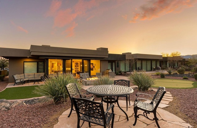 Snow Canyon Retreat 