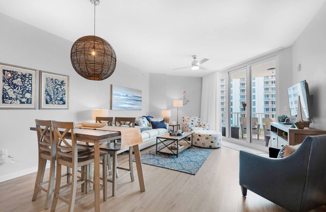 Snowbird Deal! Palms 2711 – Winter Rates 🌴☀️