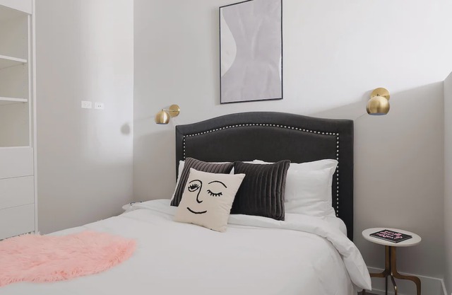 Sonder | 943 Crosby | Quaint 2BR