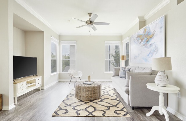 Sonder | Med Center | Contemporary 1BR + Balcony