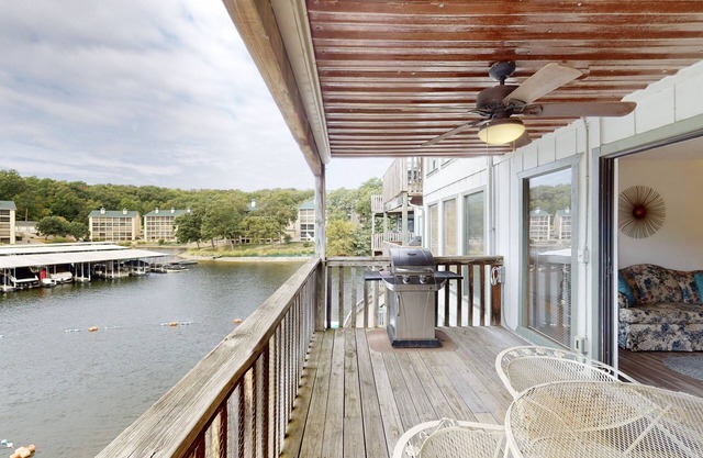 Shores Village Of Seasons 