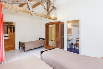 Spacious Holiday Home with Private Swimming Pool in Loubejac