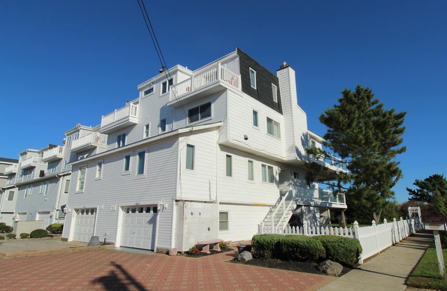 Marine Place South Sea Isle City 