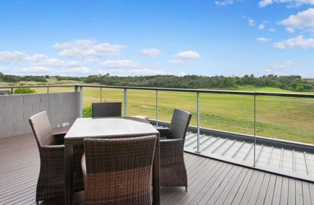 ST ANDREWS BEACH APARTMENT 8.03