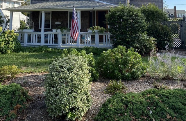Steps to beach; walk to town