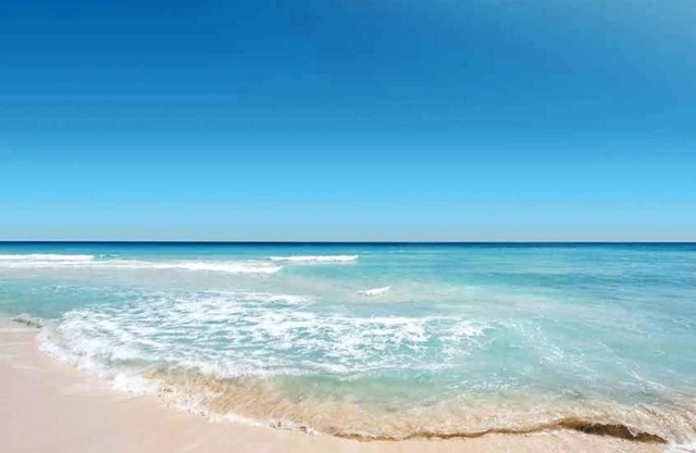 Lido Sands 