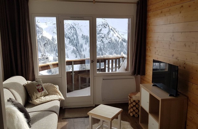 Avoriaz Persons 