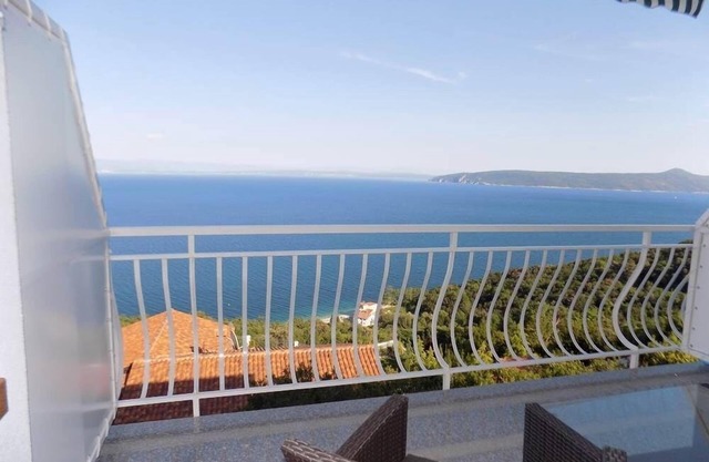 Draga Seaview Terrace Air Condition 