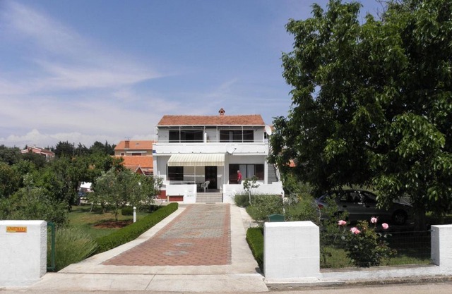 Studio apartment Kuce SA2 Susica, Island Ugljan